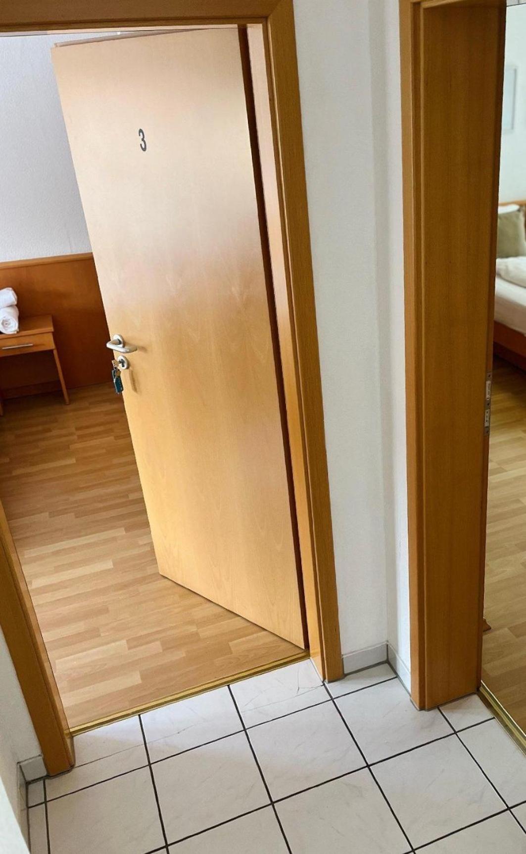 Am Landhaus - Gaestezimmer Walsheim Cameră foto